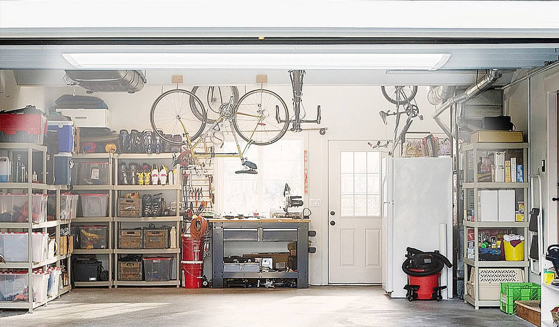 What Kind of Garage LED Lights Are Suitable for Home Garages?